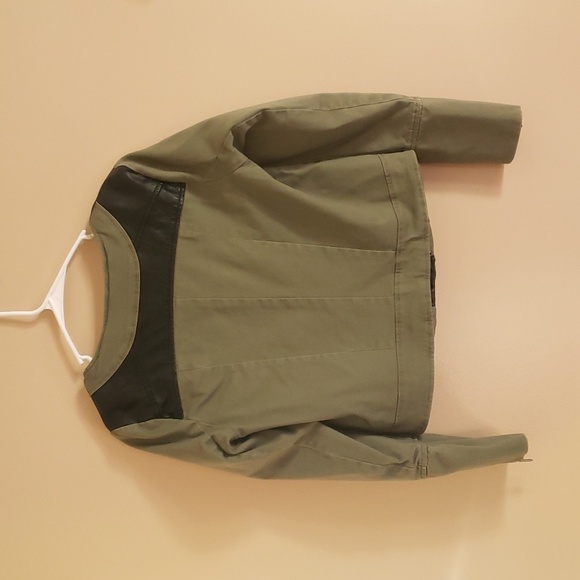 Army Green and Black Jacket - Picture 3 of 6